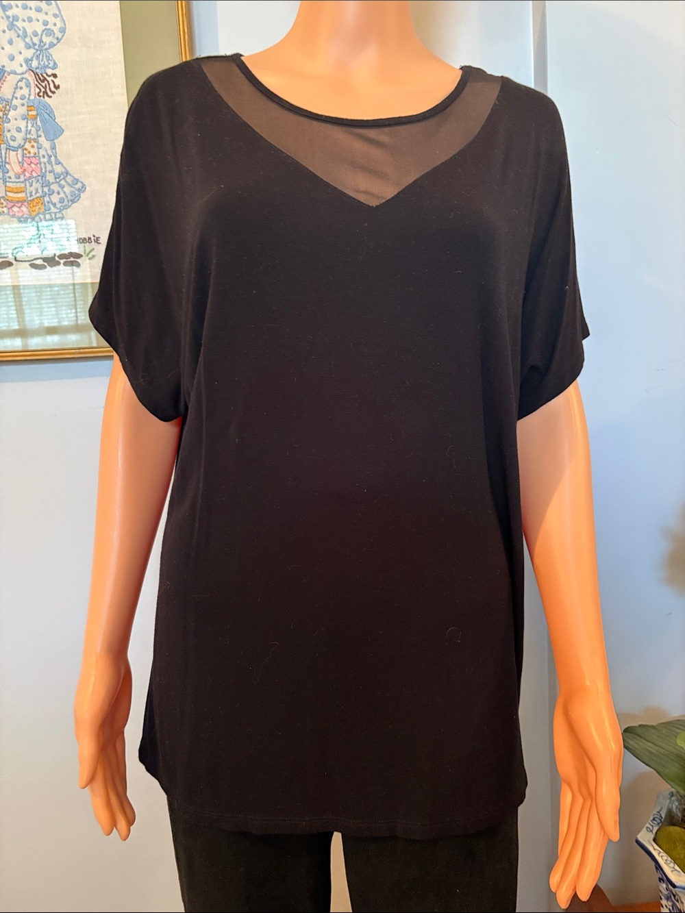 Women's Black Mesh-Trim Short Sleeve Top